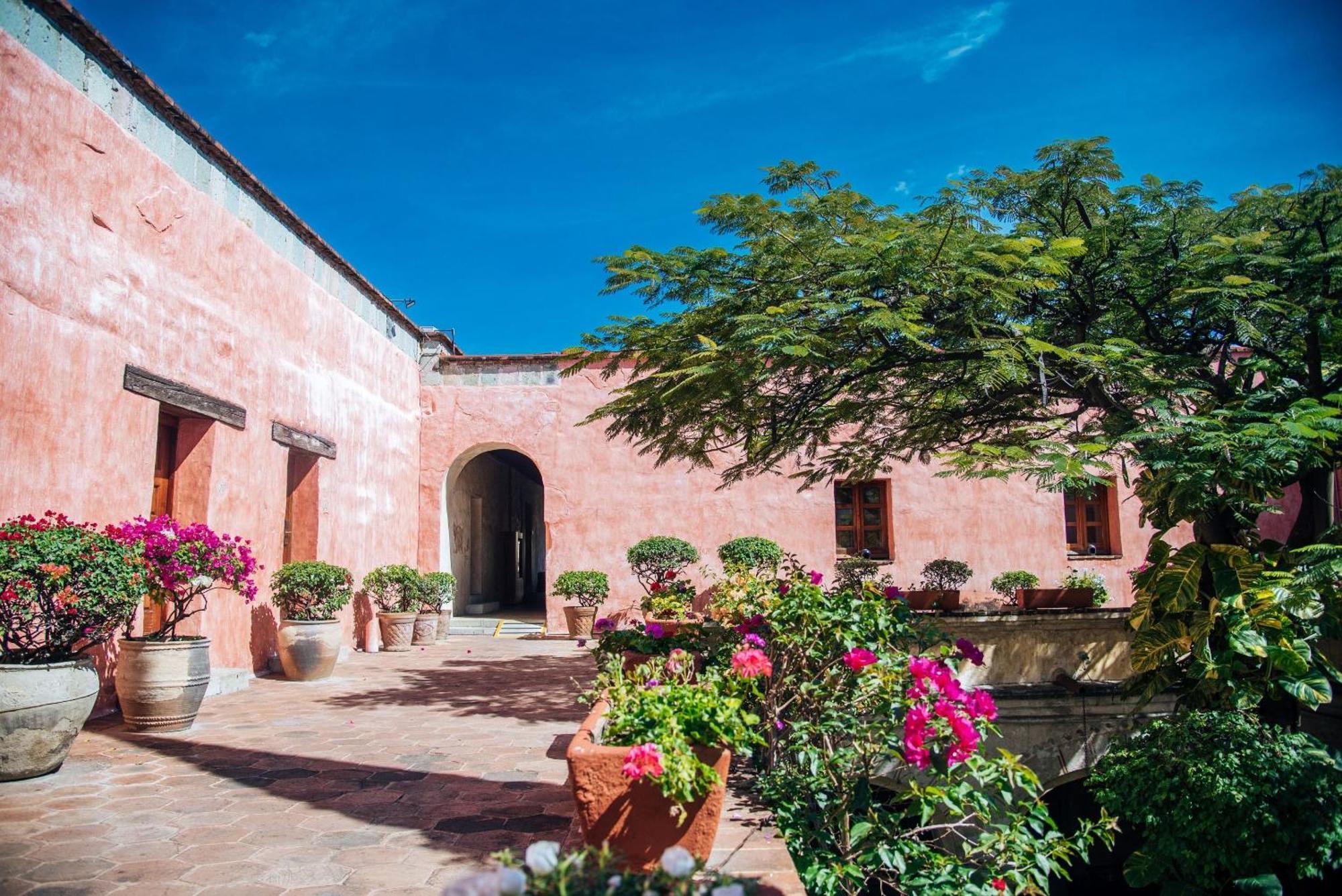 Hôtel Quinta Real Oaxaca Extérieur photo